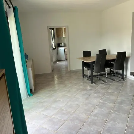 Daire Ground Floor With Pool Bastelicaccia